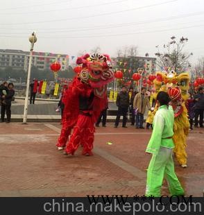 大型广场节庆布置 元宵节 灯笼 汽球 吊饰