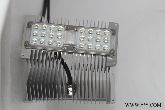 供应深圳LED路灯，模组HP-30-1路灯，LED路灯，道路灯，道路照