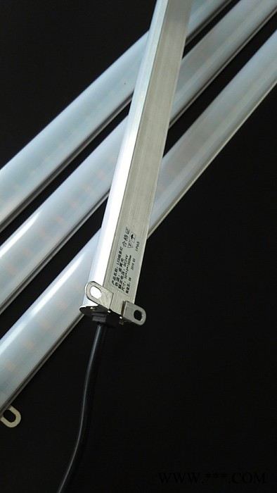 邦嵘照明BR-XTD-12W LED护栏管