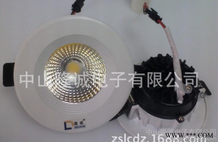 直销 LED调光筒灯出口品质 3寸7W COB防眩光 白色外