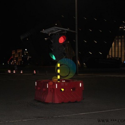 300型移动红绿灯 十字路口应急移动红绿灯 LED移动交通信号灯