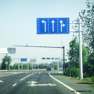 加工定制公路标志牌杆 厂家直供 交通指示牌杆 道路标志牌杆 来样定制