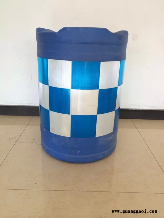 600*800mm蓝色晶彩格 塑料防撞桶 **防撞桶 滚塑圆形防撞桶 道路分流桶