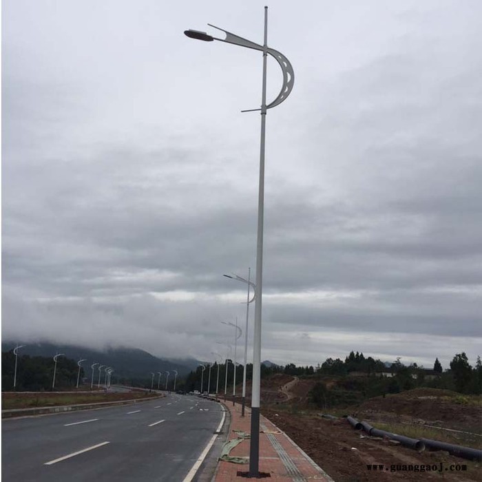 璀璨专业生产监控杆 交通标志牌 监控杆件 led路灯30W6米单双臂路