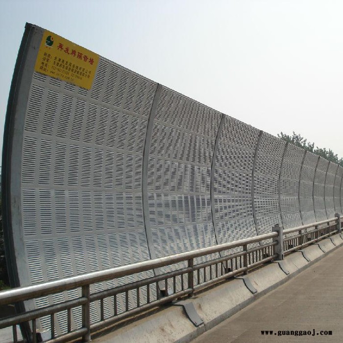 高速公路隔音墙/声屏障 隔音系列产品 天津再发厂家