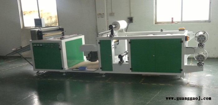 销售武汉地区PET片材分切机 南昌PVC胶片机器切成一张一张的