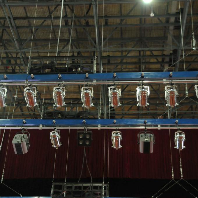 美艺舞台专业生产DWJ-135灯光吊杆机，专业舞台机械厂家、专业生产电动吊杆机、 舞台机械批发