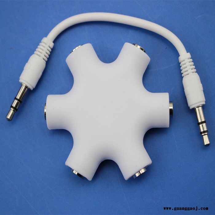 促销一分五情侣音乐分享器 3.5雪花音频分流器 可定制logo耳机分线器
