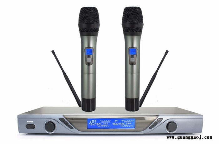 百思特BT-8700/BT-9801 全新的音频电路构架，高音细腻，中低频强劲