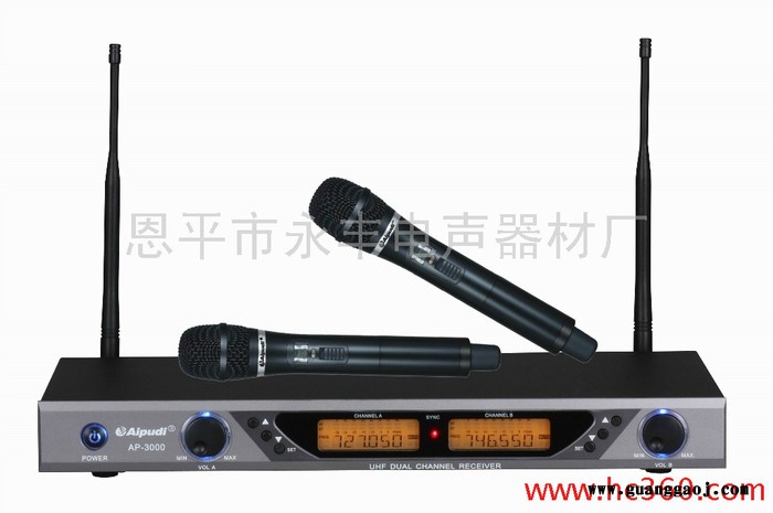 供应爱普迪AP-3000无线话筒 U段一拖二无线手持麦克风 KTV专业麦克风话筒