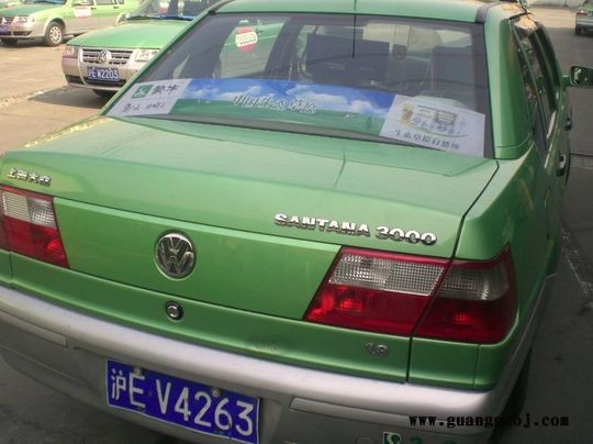 强势代理上海出租车广告，出租车广告低价销售