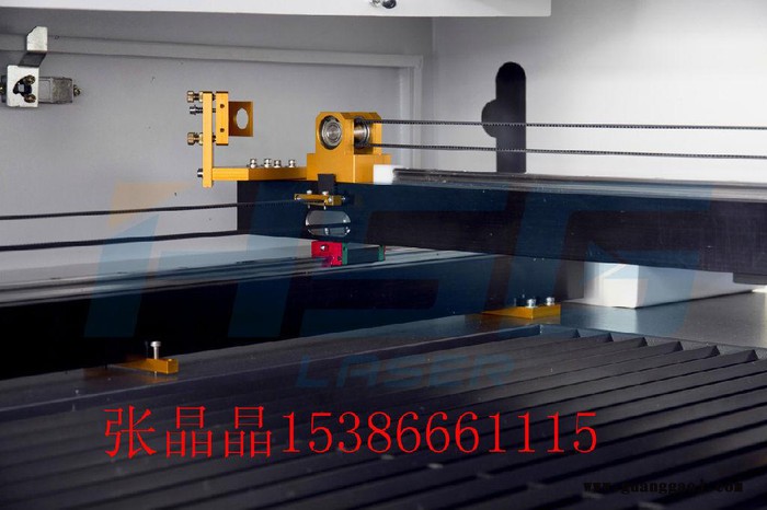 佛山宏山牌Z1390广告行业导光板专用激光机、导光板制作.