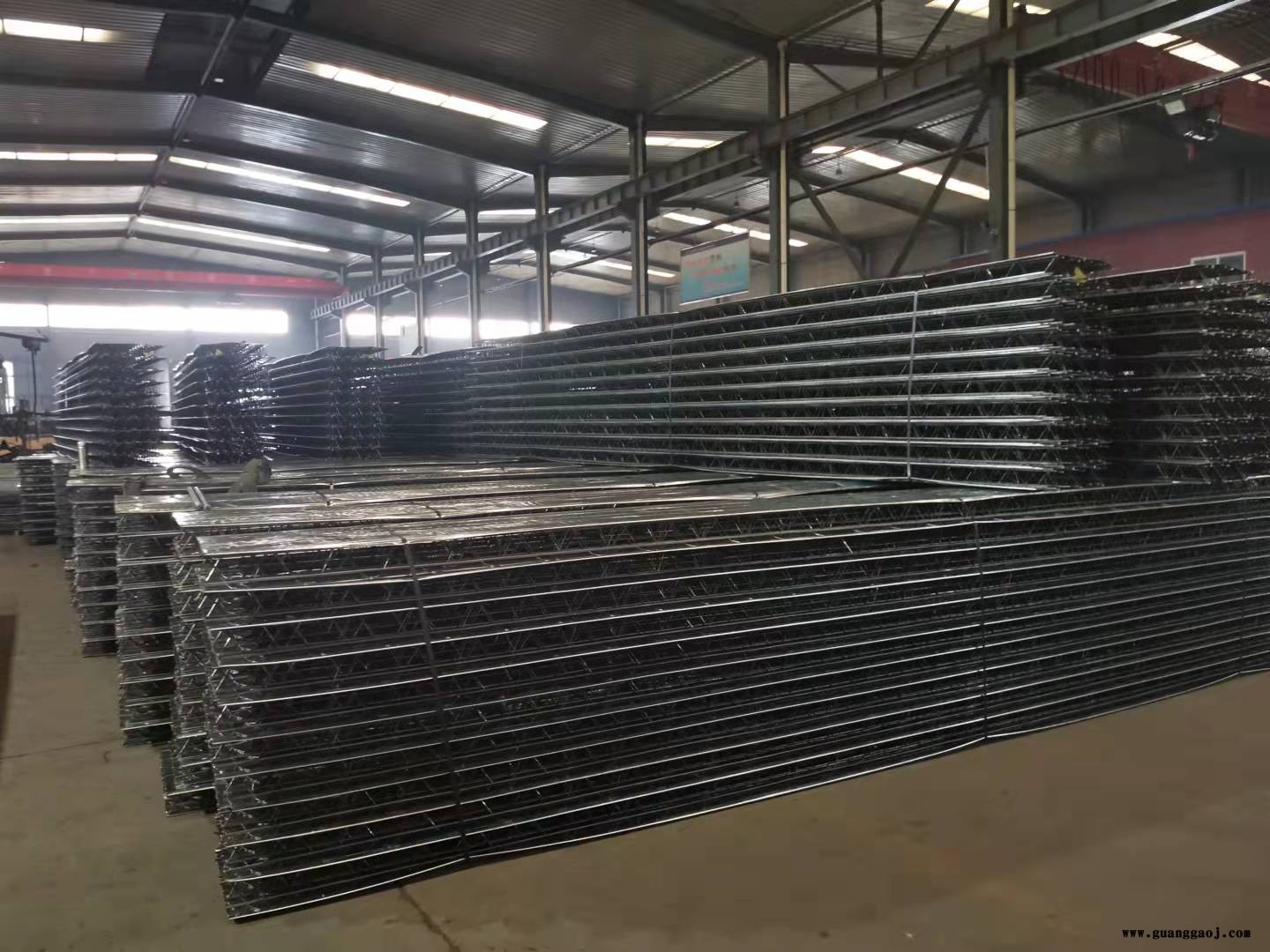 青海加工生产免拆底模钢筋桁架楼承板生产加工设备厂家