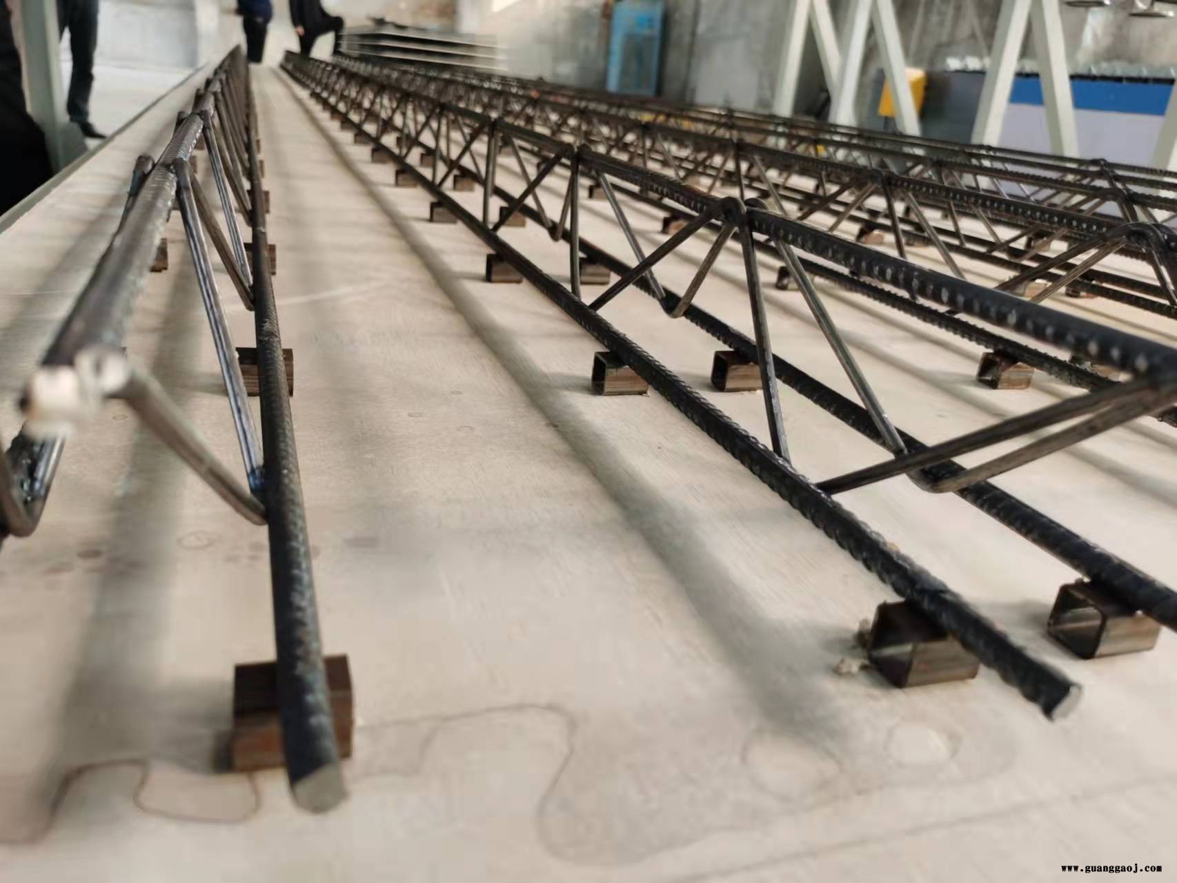 烟台生产制造全自动钢筋桁架焊接生产线产品加工设备